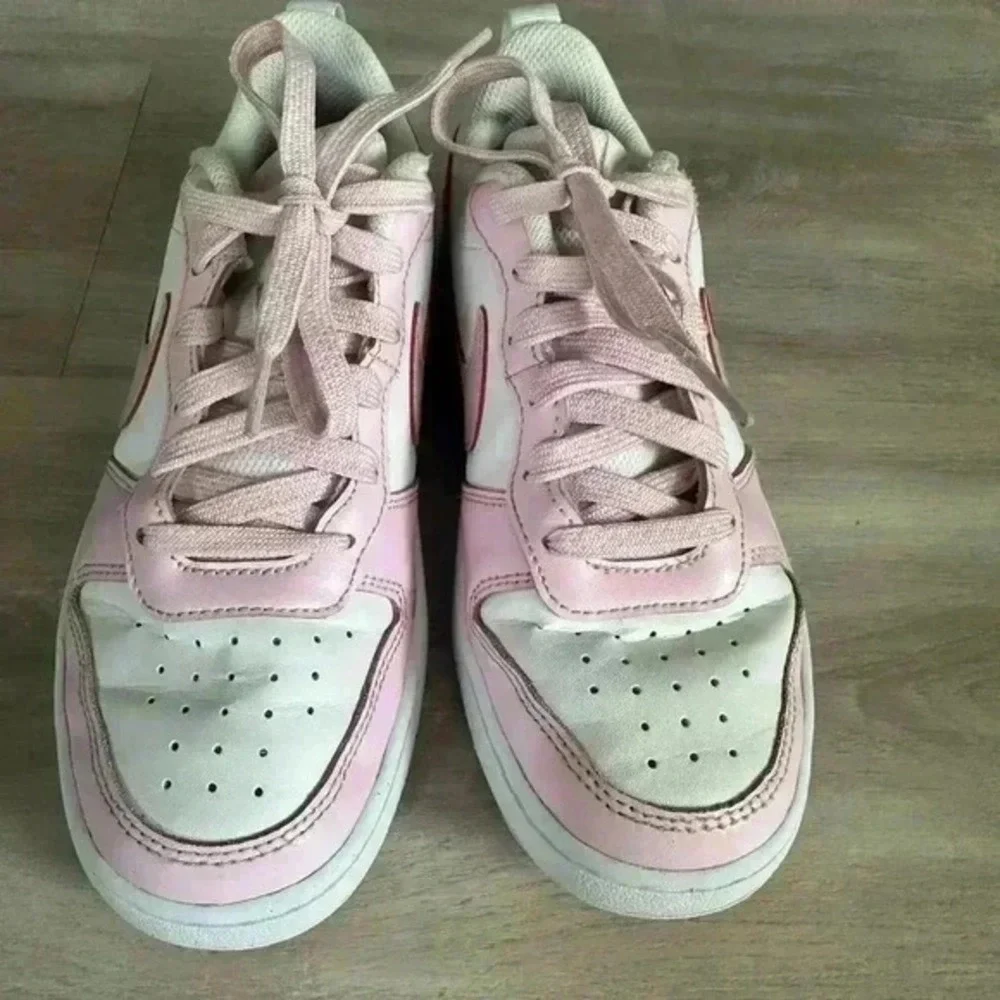 Nike Court Borough Low 2 PS Shoes White Pink Leather Lace Up Youth‎ 4.5Y